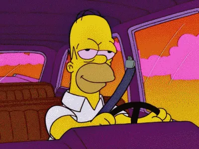Homer, paupières lourdes, au volant